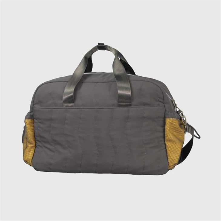 design gym bag-backisde